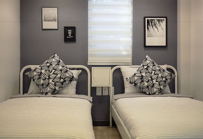 חדר סטנדרט, Whitetail Guesthouse   Hostel