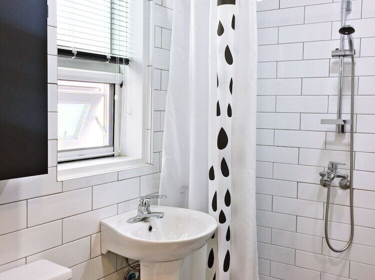 חדר סופריור, Whitetail Guesthouse   Hostel