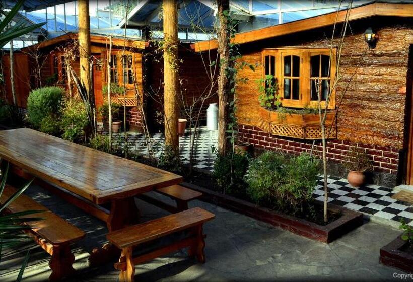 بنگله خانوادگی, Don Pepe Hotel Y Cabañas