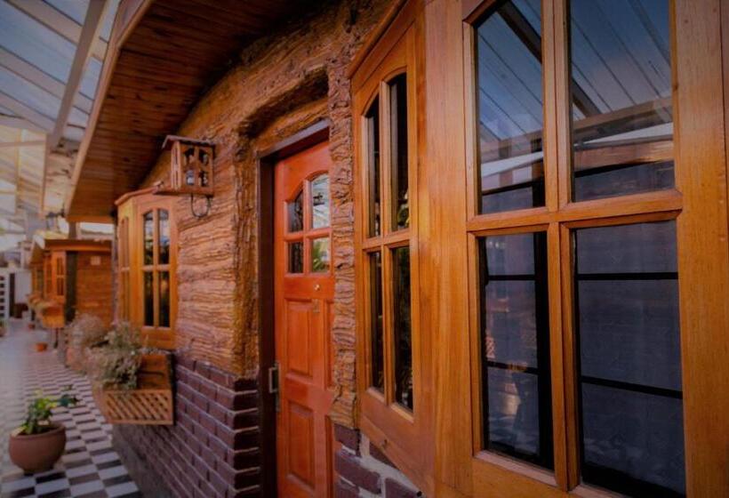 بنگله خانوادگی, Don Pepe Hotel Y Cabañas