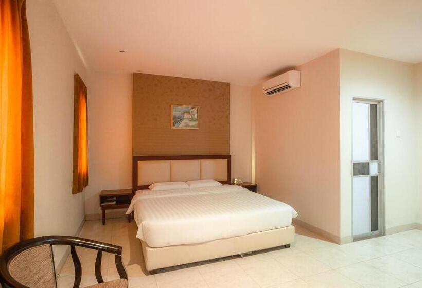 デラックススイート, Lovina Inn Nagoya Batam