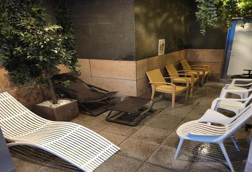 Capsule, Rex Inn Kawasaki