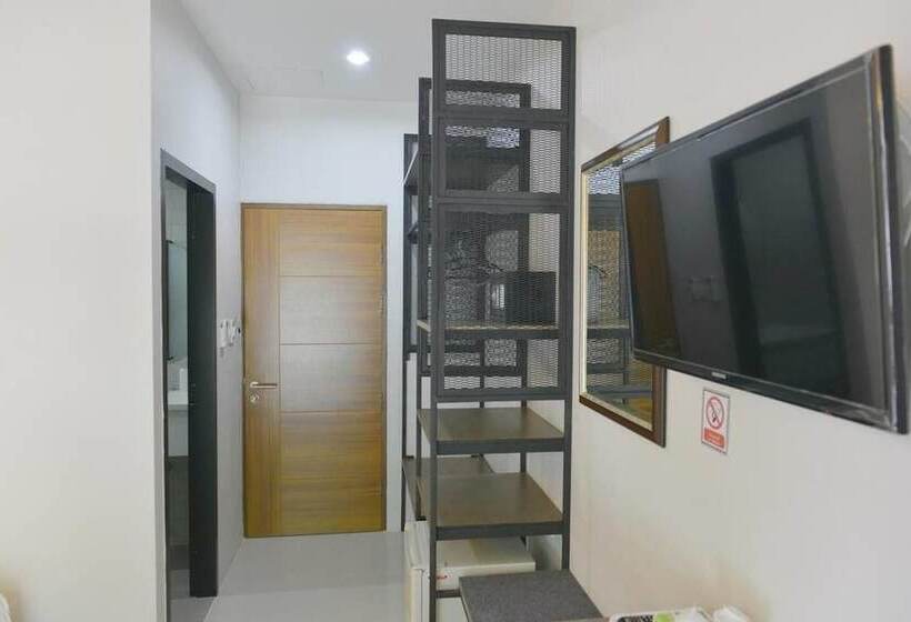 חדר דלוקס, Sunny Hostel Chiangmai @tha Pae