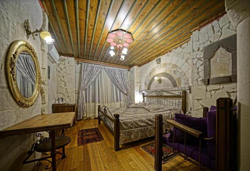اتاق استاندارد, Alaturca House