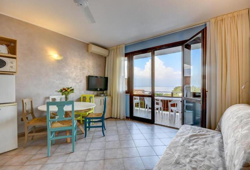 آپارتمان 2 خوابه با بالکن, Apparthotel San Sivino