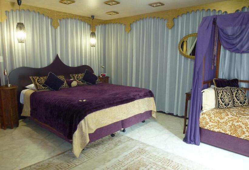 اتاق استاندارد با تخت بزرگ, The Retreat At Froog Moore Park