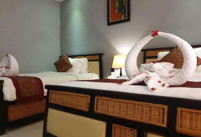 اتاق لوکس, Aristocrat Residence &