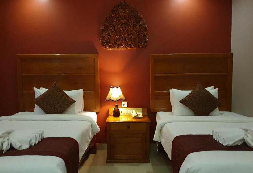 اتاق لوکس, Aristocrat Residence &