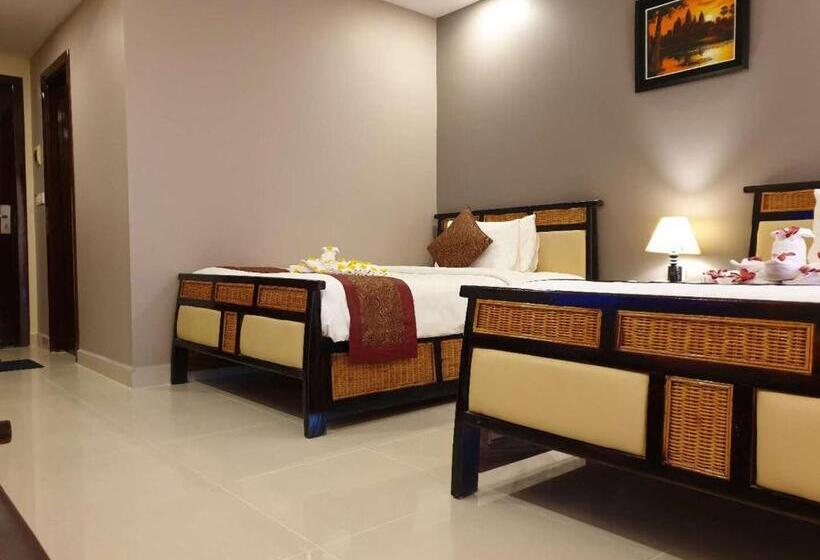 اتاق لوکس با چشم‌انداز دریا, Aristocrat Residence &