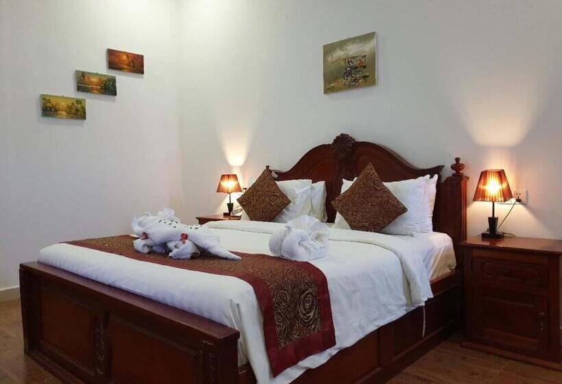 اتاق استاندارد با تخت بزرگ, Aristocrat Residence &