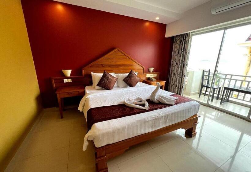اتاق استاندارد با تخت بزرگ, Aristocrat Residence &