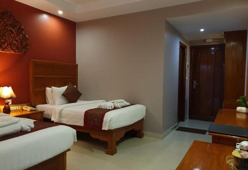اتاق لوکس, Aristocrat Residence &