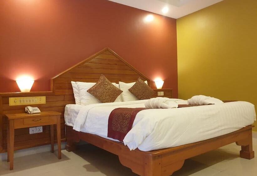 اتاق لوکس با تخت بزرگ, Aristocrat Residence &