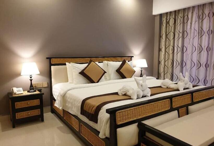 اتاق سوپریور, Aristocrat Residence &