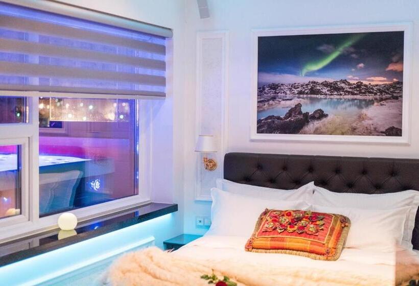 سوئیت با وان آب گرم, Diamond Suites By Reykjavik Keflavik Airport