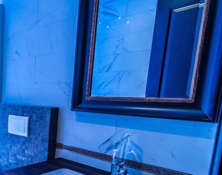 سوییت جونیور با بالکن, Diamond Suites By Reykjavik Keflavik Airport