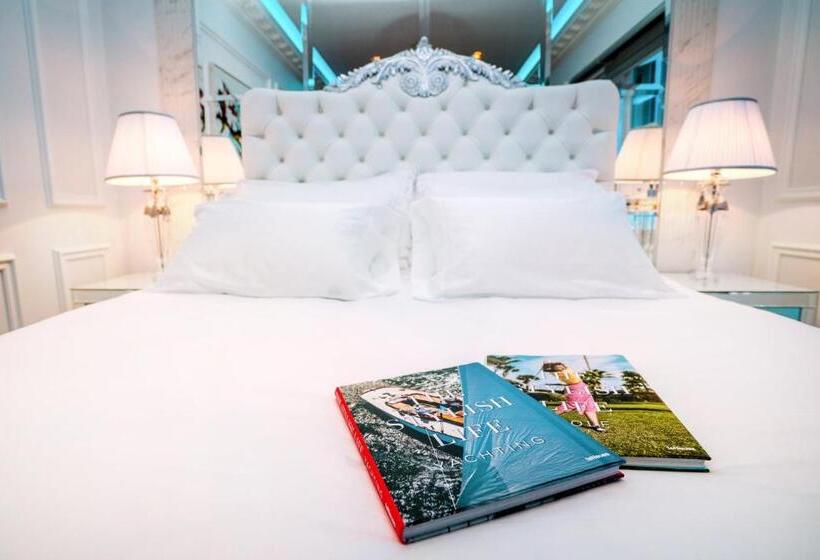 سوییت جونیور با بالکن, Diamond Suites By Reykjavik Keflavik Airport
