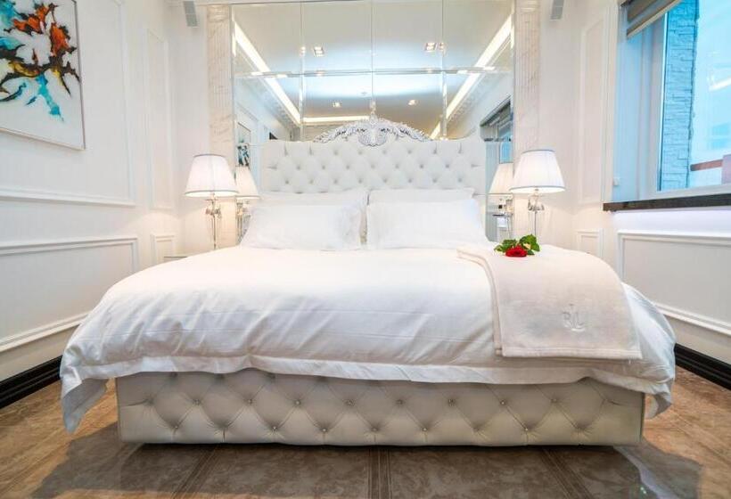 سوییت جونیور با بالکن, Diamond Suites By Reykjavik Keflavik Airport