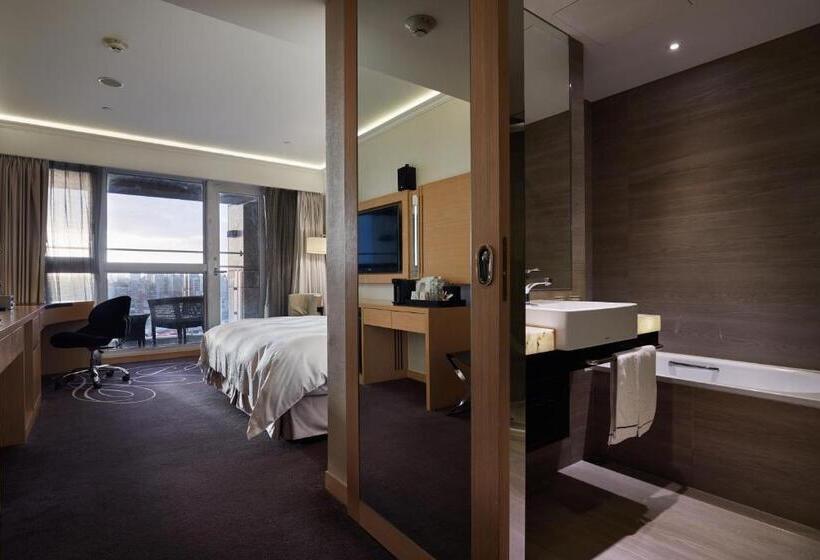 اتاق لوکس با بالکن, K Hotel Taipei Songjiang
