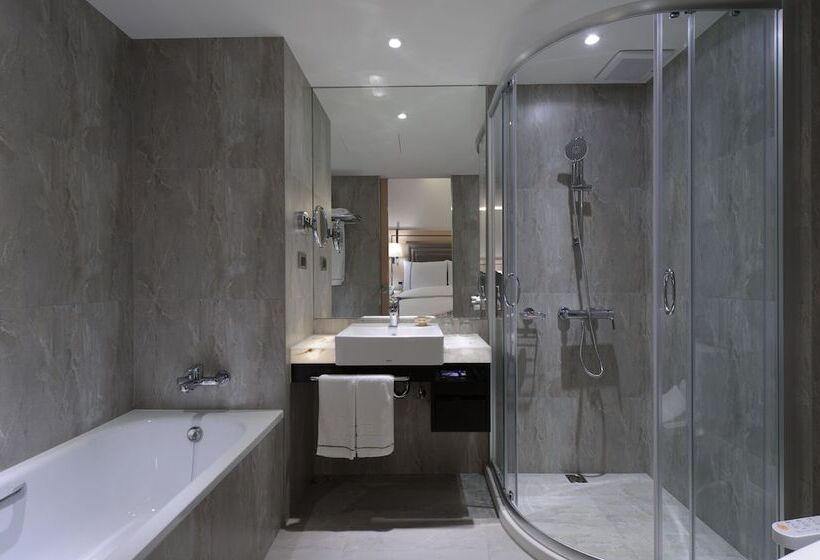 اتاق لوکس با بالکن, K Hotel Taipei Songjiang