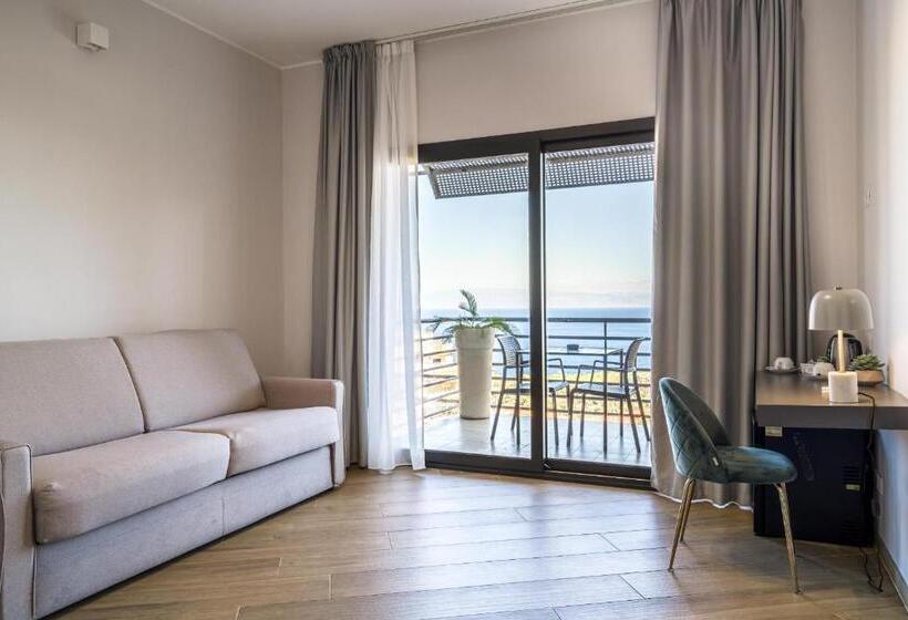 Семейный Номер Вид на Море, Taormina Palace