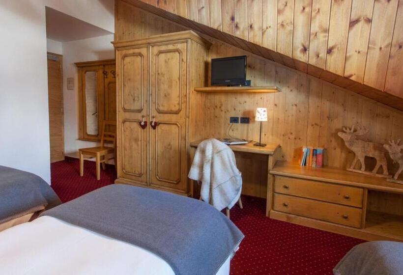 Номер Стандарт Трехместный, Vallee Blanche Courmayeur