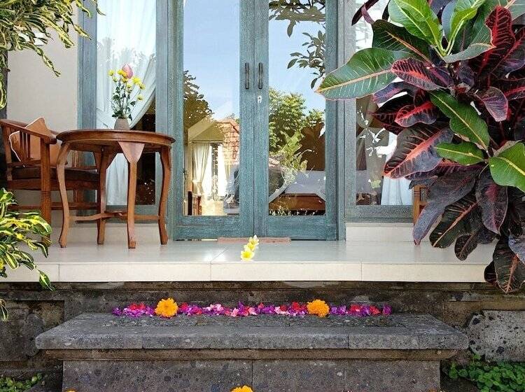 풀장 전망 디럭스 룸, Intan Villa & Suite Ubud