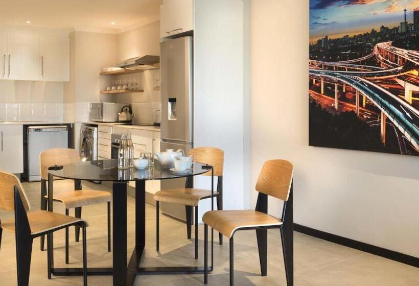 آپارتمان 2 خوابه, Max Executive Apartments