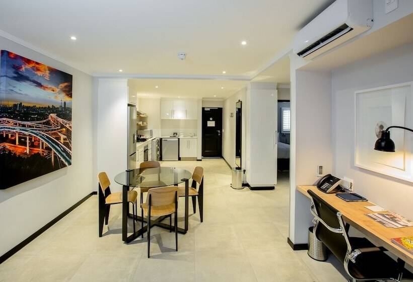 آپارتمان 2 خوابه, Max Executive Apartments