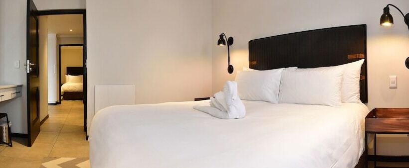 آپارتمان مدیریتی 2 خوابه, Max Executive Apartments