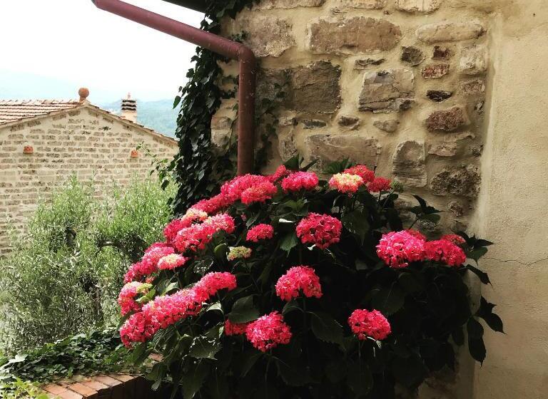 Апартаменты 4 Спальни, Agriturismo Materno