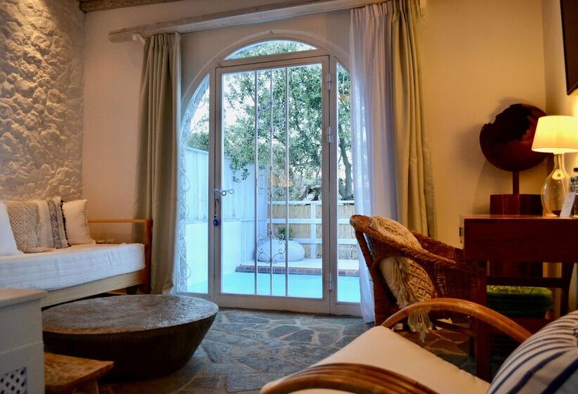 Люкс с Бассейном, Caesars Gardens Hotel & Spa   Adults Only