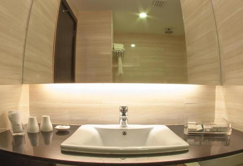 اتاق خانوادگی, Pan Borneo Hotel Kota Kinabalu