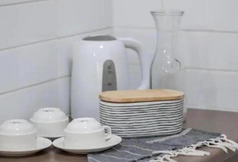패밀리 룸, Elimatta
