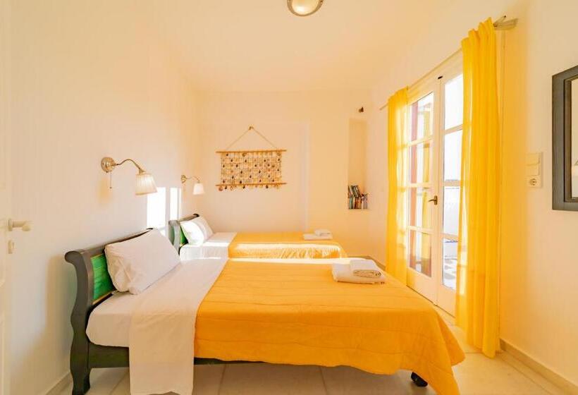 Family Suite, Antonina