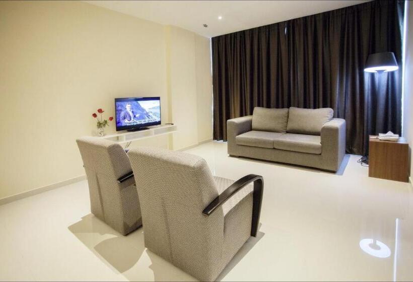 Apartamento 2 Dormitórios, Cathayana