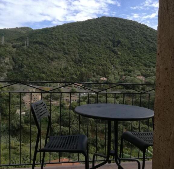 Трехместный Номер Стандарт с Балконом, La Casa Sul Blu Albergo Diffuso