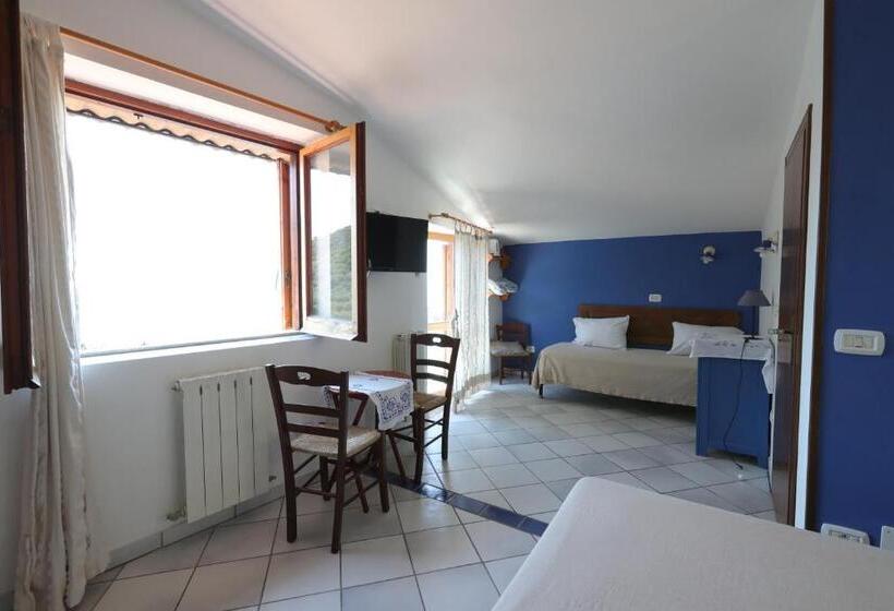 Трехместный Superior Вид на Море, La Casa Sul Blu Albergo Diffuso