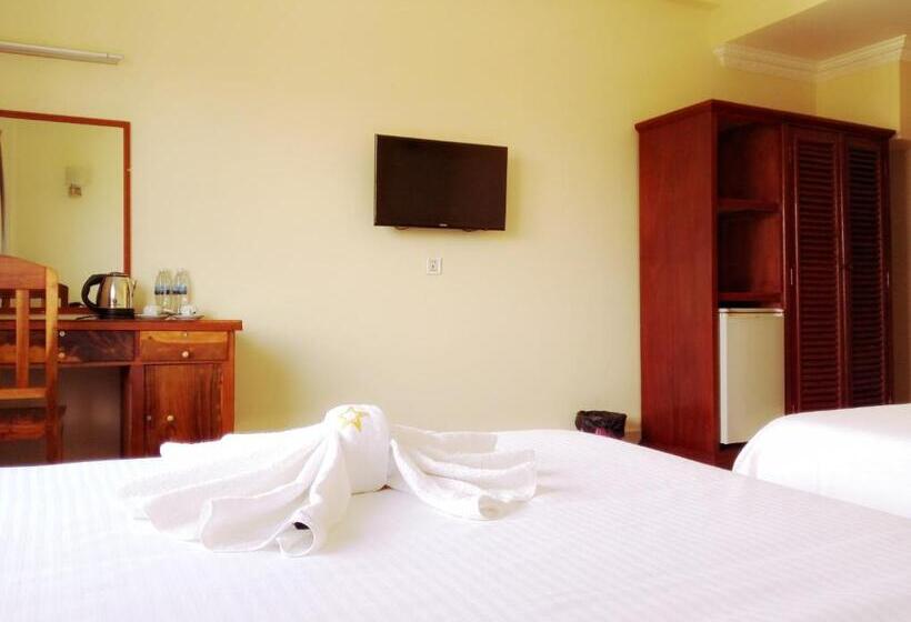 Номер Deluxe, Golden Star Inn