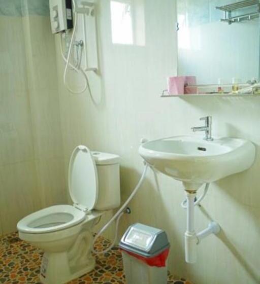 Трехместный Номер Deluxe, Golden Star Inn