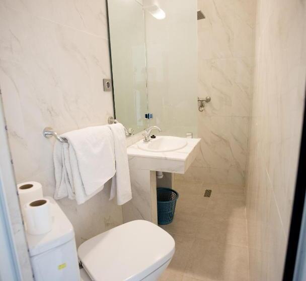 اتاق استاندارد یک نفره, Hôtel Olympic