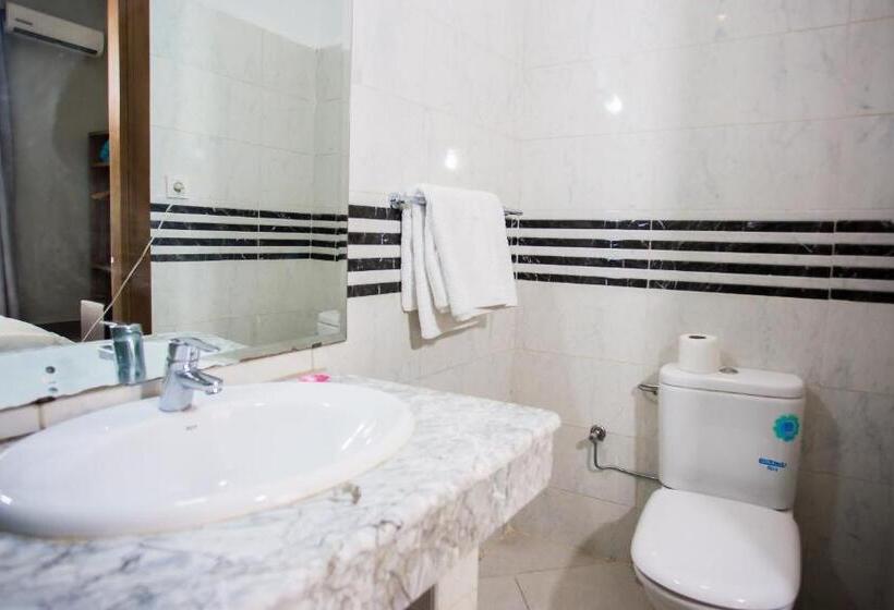 اتاق استاندارد یک نفره, Hôtel Olympic