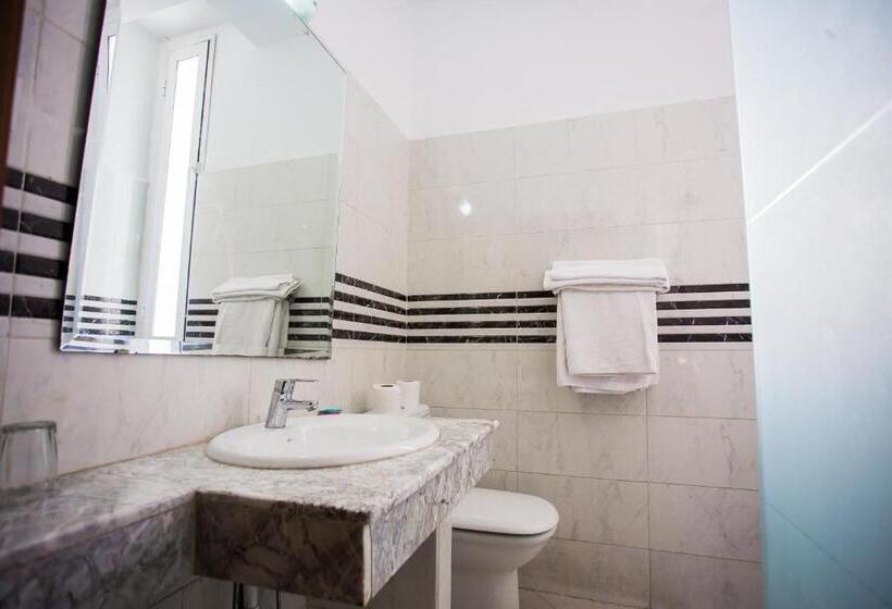 اتاق استاندارد یک نفره, Hôtel Olympic