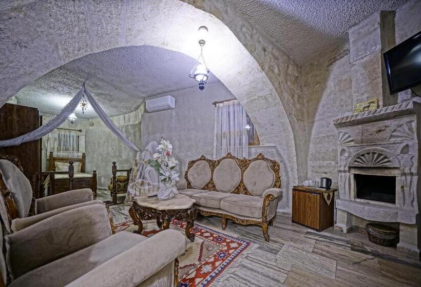 스탠다드 룸, Maccan Cave