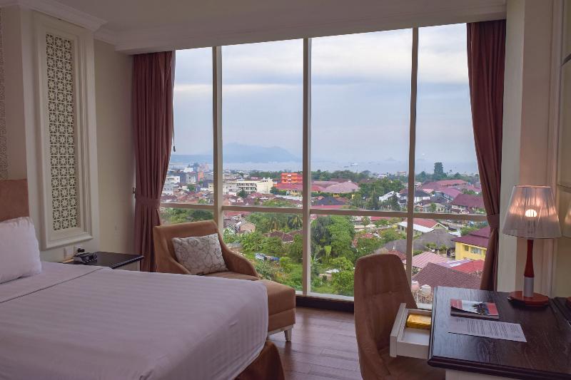 디럭스 룸 바다 전망, Swiss Belhotel Lampung