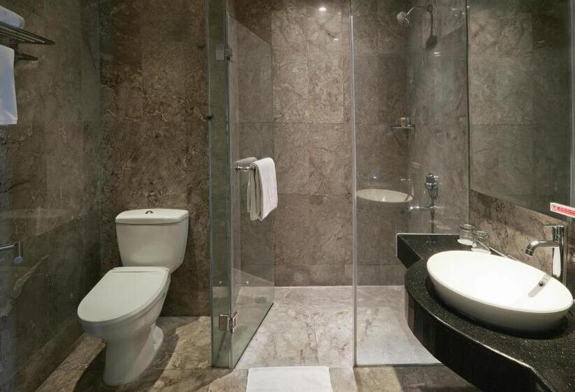 디럭스 룸 바다 전망, Swiss Belhotel Lampung