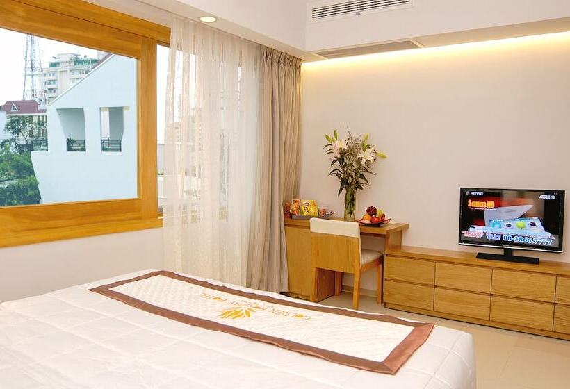 اتاق لوکس با چشم‌انداز شهر, Golden Holiday Hotel Nha Trang