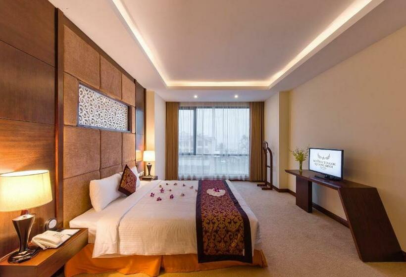 سوییت, Muong Thanh Holiday Quang Binh