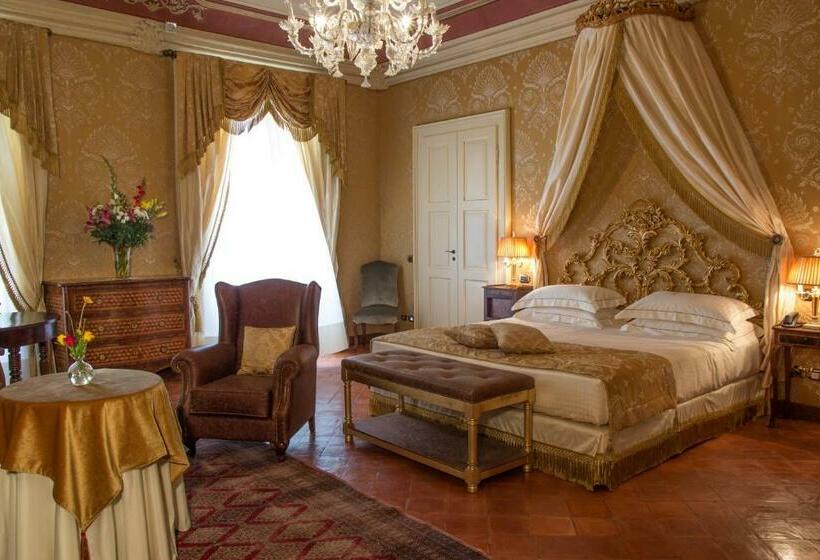 デラックスルーム, Castello Di Guarene
