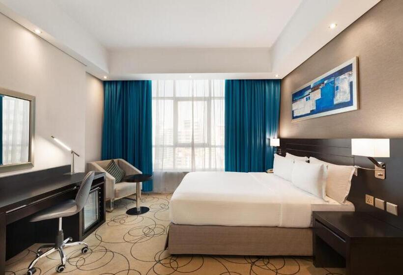 Президентский Люкс, Ramada By Wyndham Dubai Barsha Heights